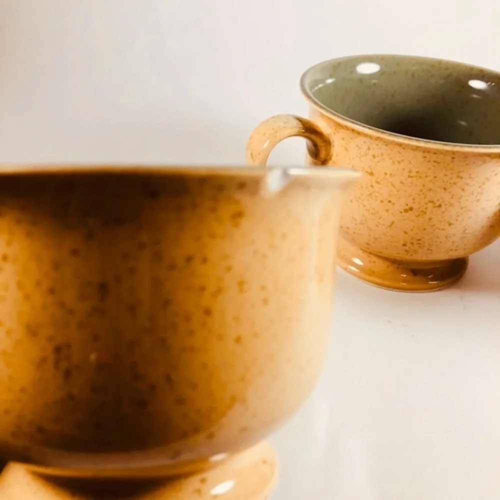 Set of 8 Mikasa unique 2 toned tea cups